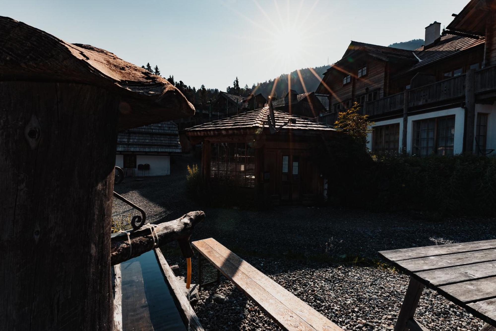 Mei Zeit Huettendorf ทูร์ราคาฮัว ภายนอก รูปภาพ